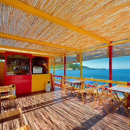 La Capannina Bed & Breakfast โปรชิดา ภายนอก รูปภาพ