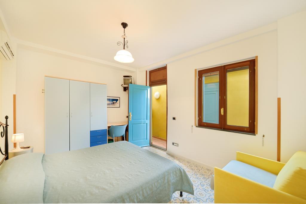 La Capannina Bed & Breakfast โปรชิดา ห้อง รูปภาพ