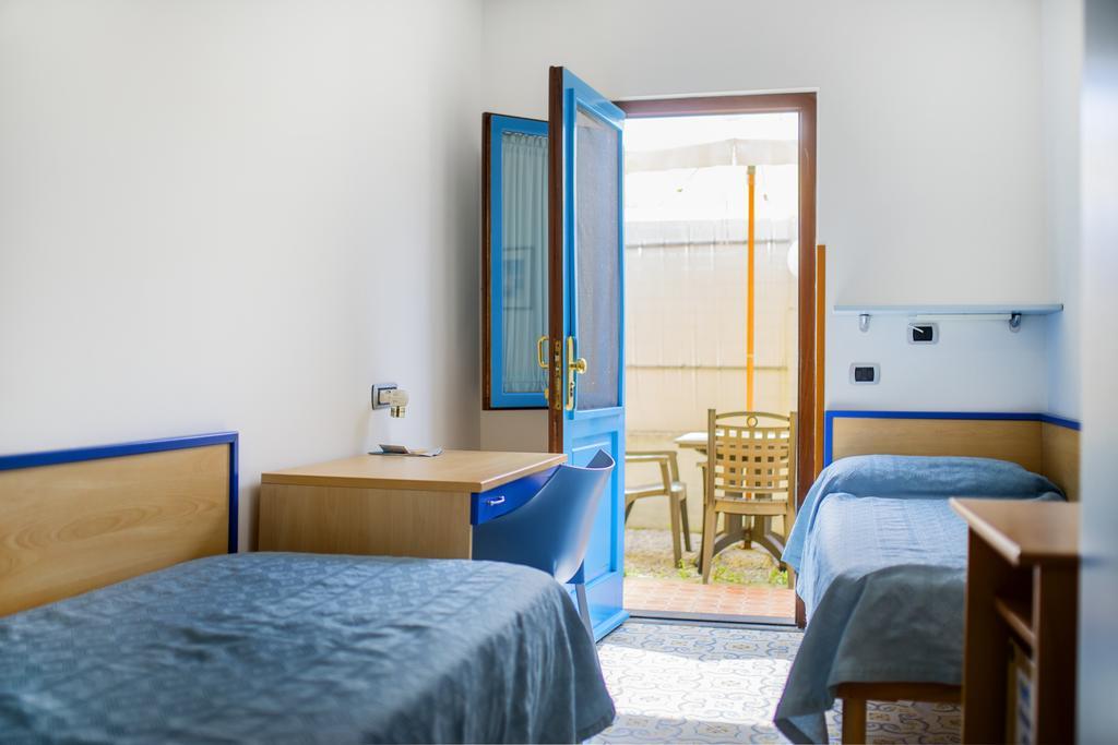 La Capannina Bed & Breakfast โปรชิดา ห้อง รูปภาพ
