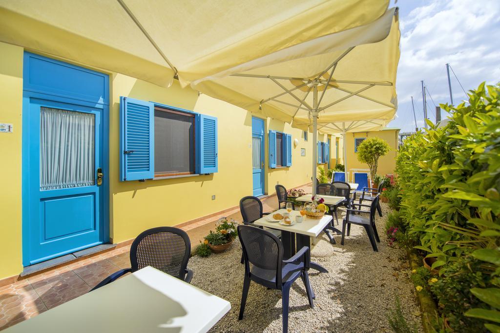 La Capannina Bed & Breakfast โปรชิดา ภายนอก รูปภาพ