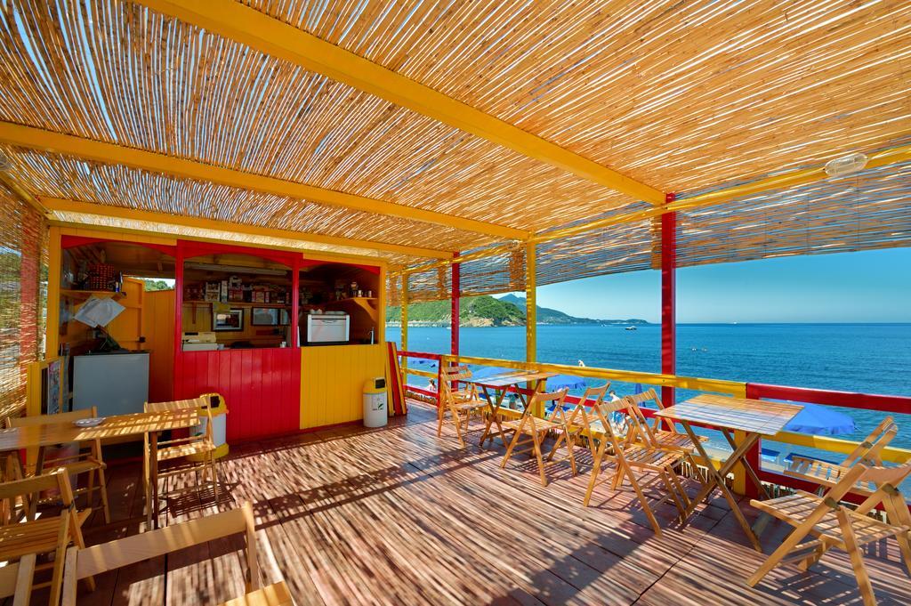 La Capannina Bed & Breakfast โปรชิดา ภายนอก รูปภาพ